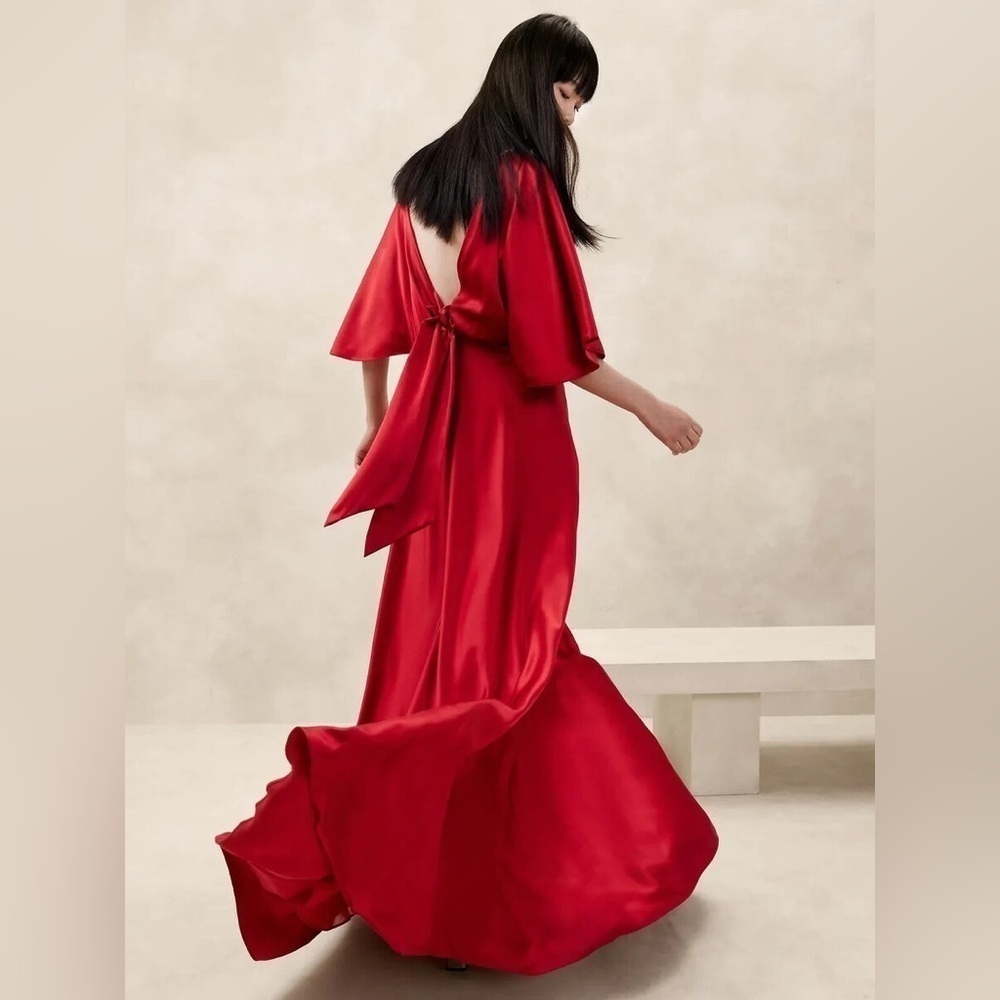 NWT! Banana Republic Red Aura Silk Maxi Dress - 817278 🌎